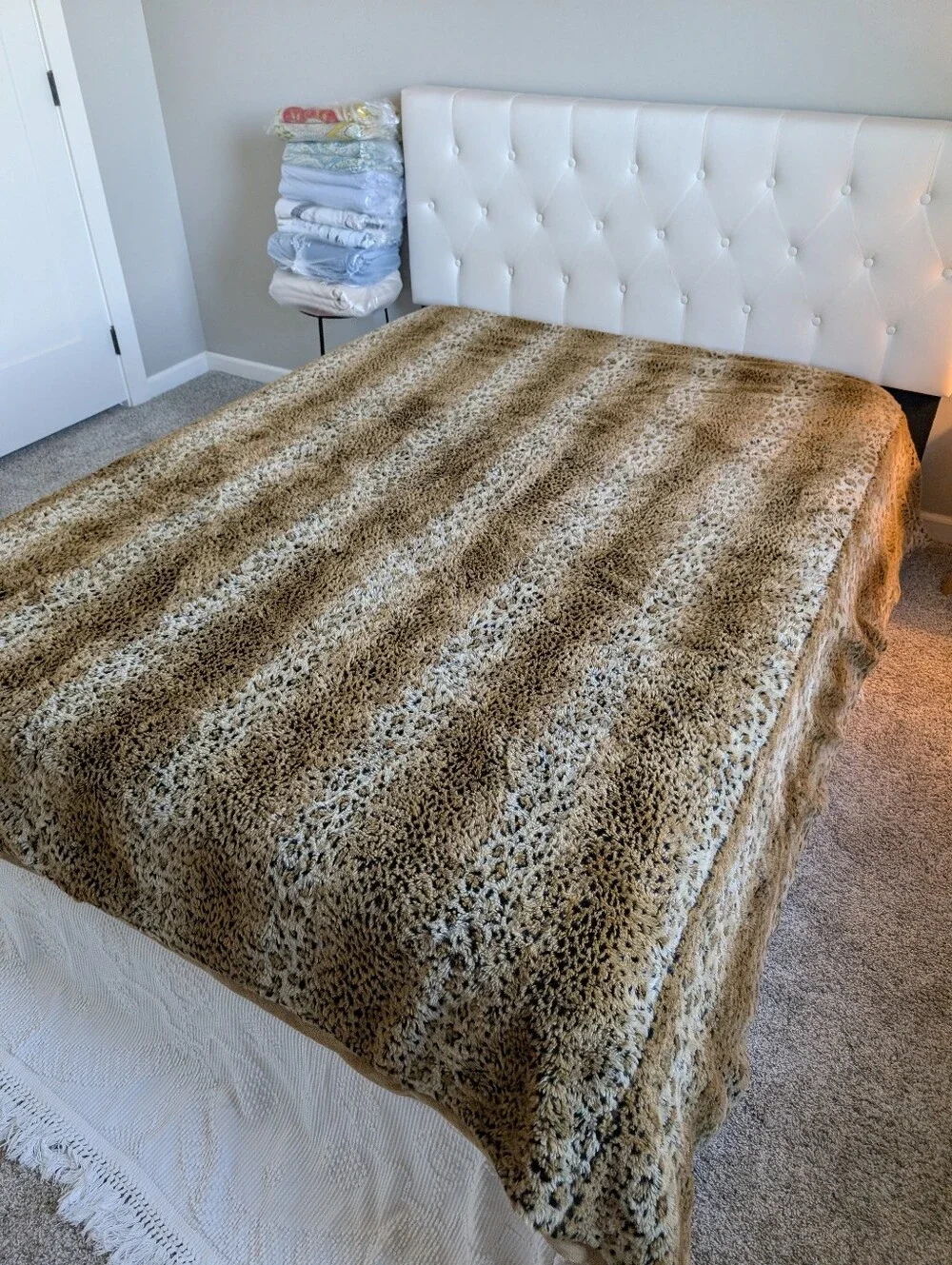 Faux Fur Animal Print Duvet Cover Brown Tan Plush Leopard Style Button Closure